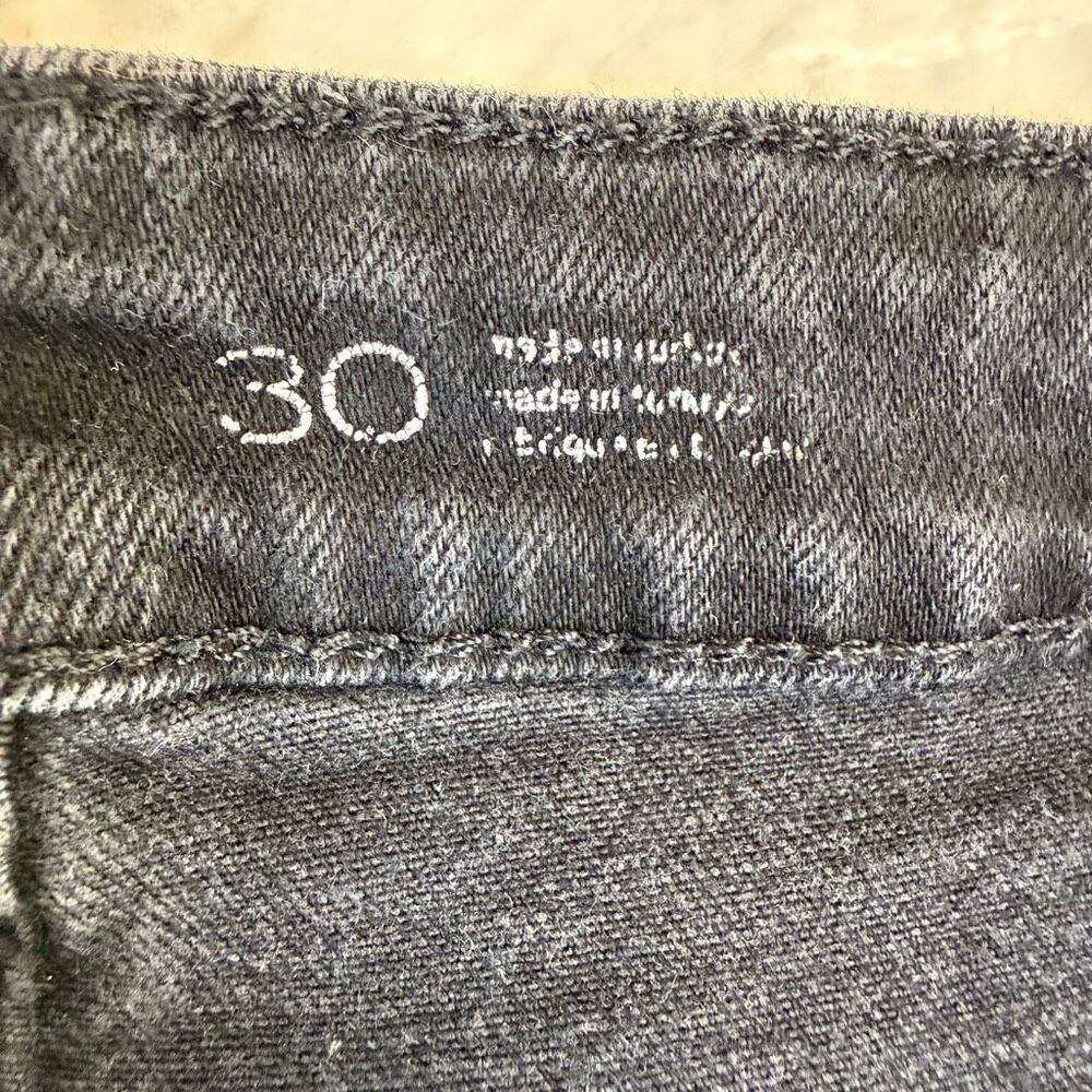 Anthropologie Pilcro The Icon Black High Rise Denim Shorts Sz 30 Raw Hem Stretch - Picture 4 of 9